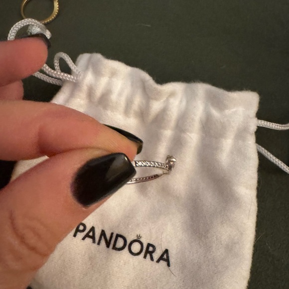 Sparkling Herbarium Cluster Ring - Picture 4 of 4